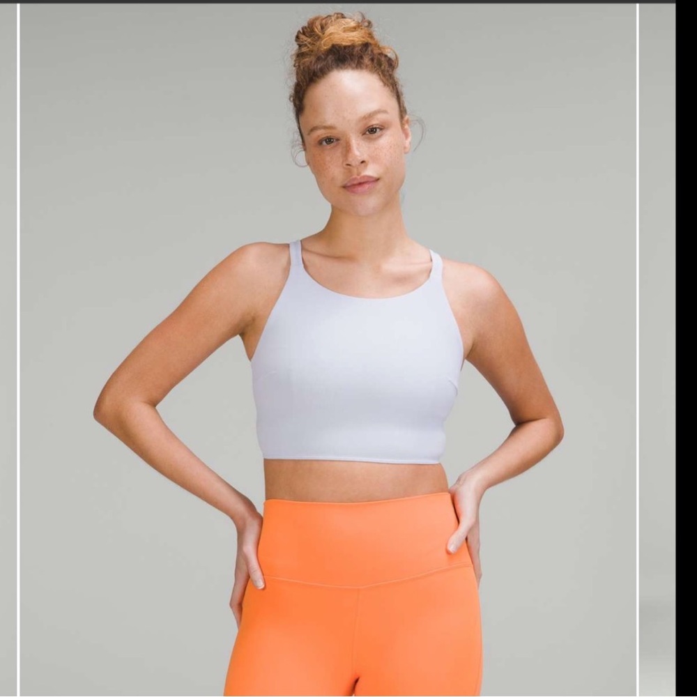 Lululemon Ribbed Back-Twist Yoga Bra